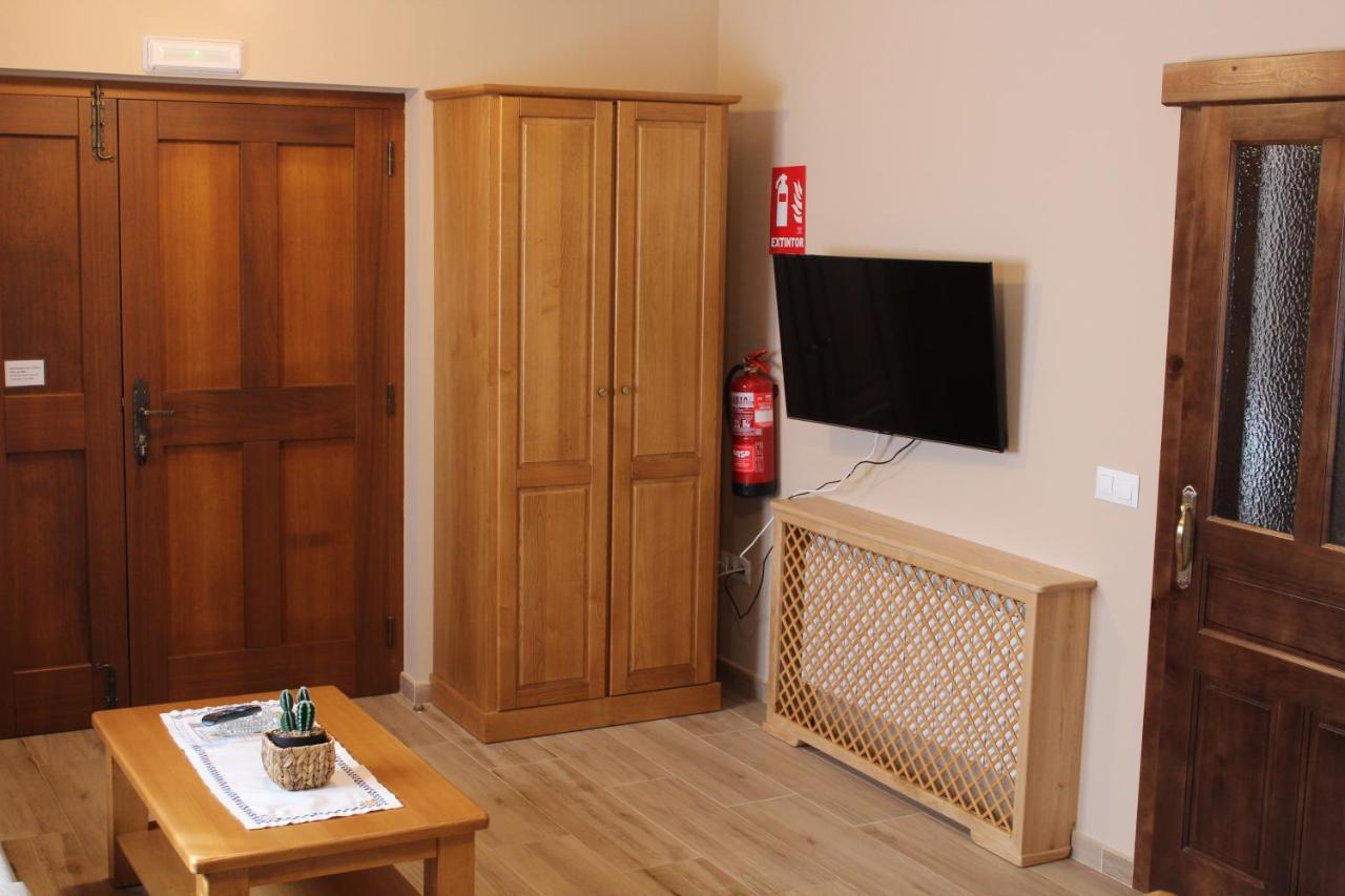 Apartamentos Casa Cerolleiro Castropol Luaran gambar
