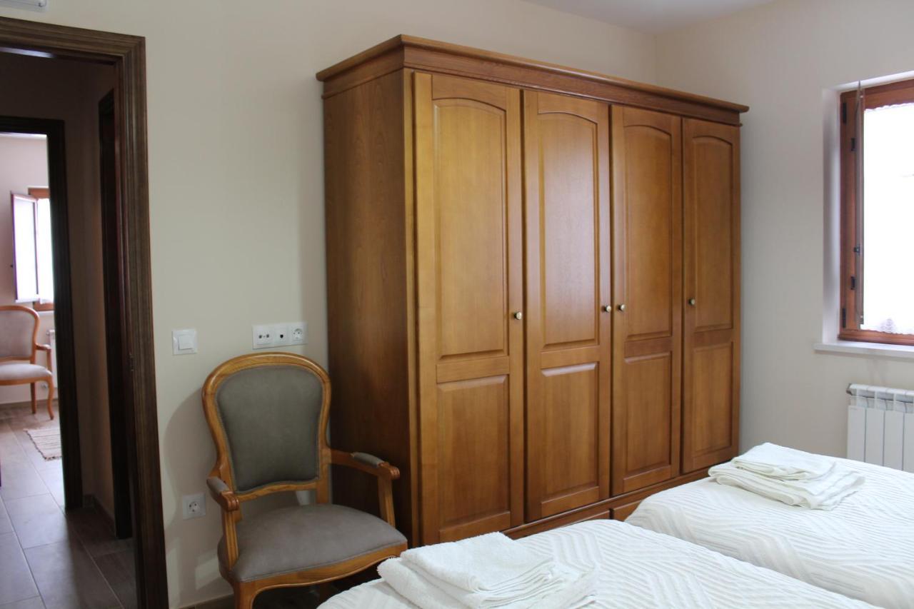 Apartamentos Casa Cerolleiro Castropol Luaran gambar