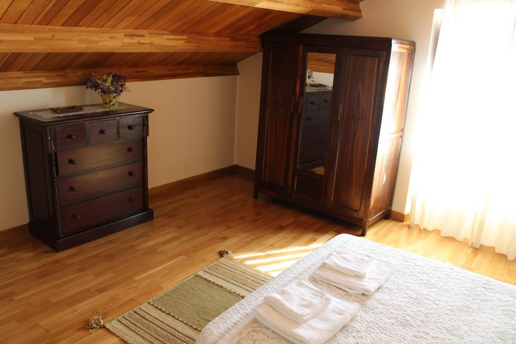 Apartamentos Casa Cerolleiro Castropol Luaran gambar